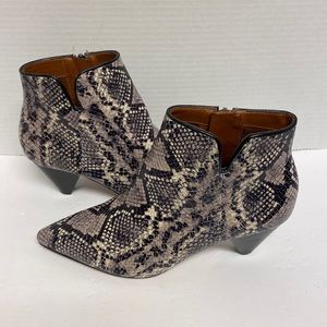 Franco sarto snake skin leather ankle boots size 6.5